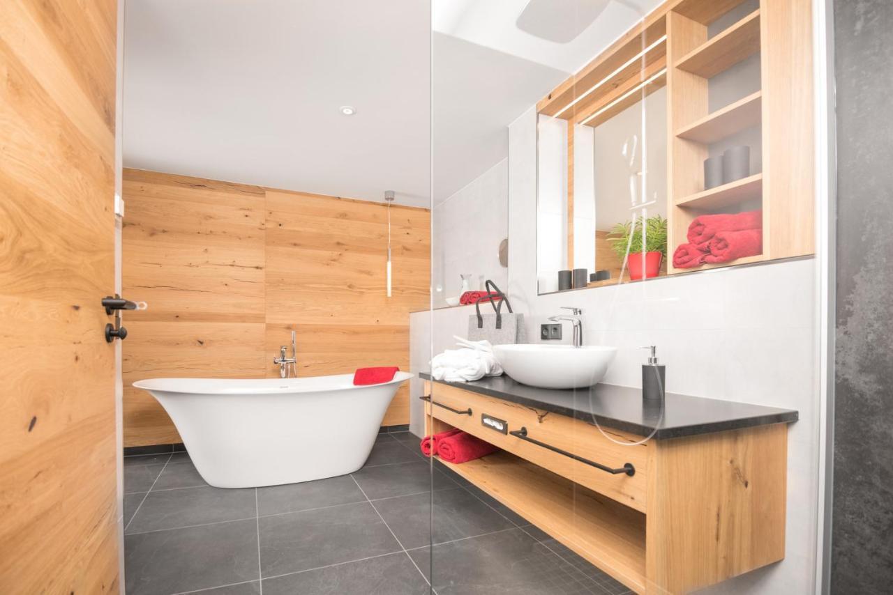 Chalet-Ferienwohnung Giebeltraum, 115 Qm, Wellness/Fitness/Sauna - Bergroedelhof Feilitzsch ภายนอก รูปภาพ