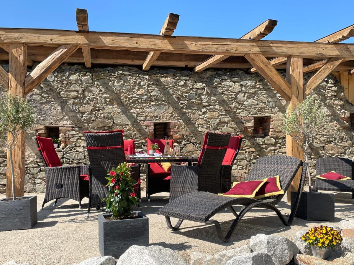Chalet-Ferienwohnung Giebeltraum, 115 Qm, Wellness/Fitness/Sauna - Bergroedelhof Feilitzsch ภายนอก รูปภาพ