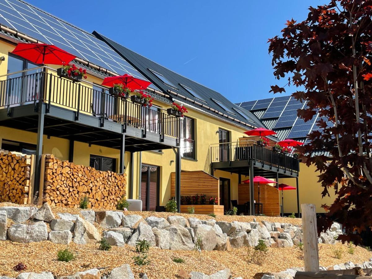 Chalet-Ferienwohnung Giebeltraum, 115 Qm, Wellness/Fitness/Sauna - Bergroedelhof Feilitzsch ภายนอก รูปภาพ
