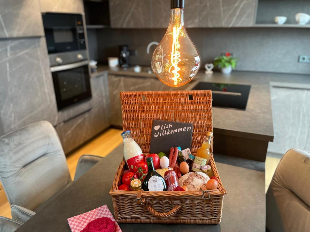 Chalet-Ferienwohnung Giebeltraum, 115 Qm, Wellness/Fitness/Sauna - Bergroedelhof Feilitzsch ภายนอก รูปภาพ