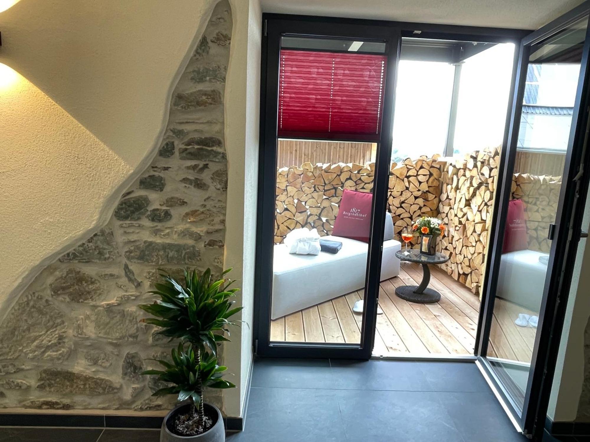 Chalet-Ferienwohnung Giebeltraum, 115 Qm, Wellness/Fitness/Sauna - Bergroedelhof Feilitzsch ภายนอก รูปภาพ