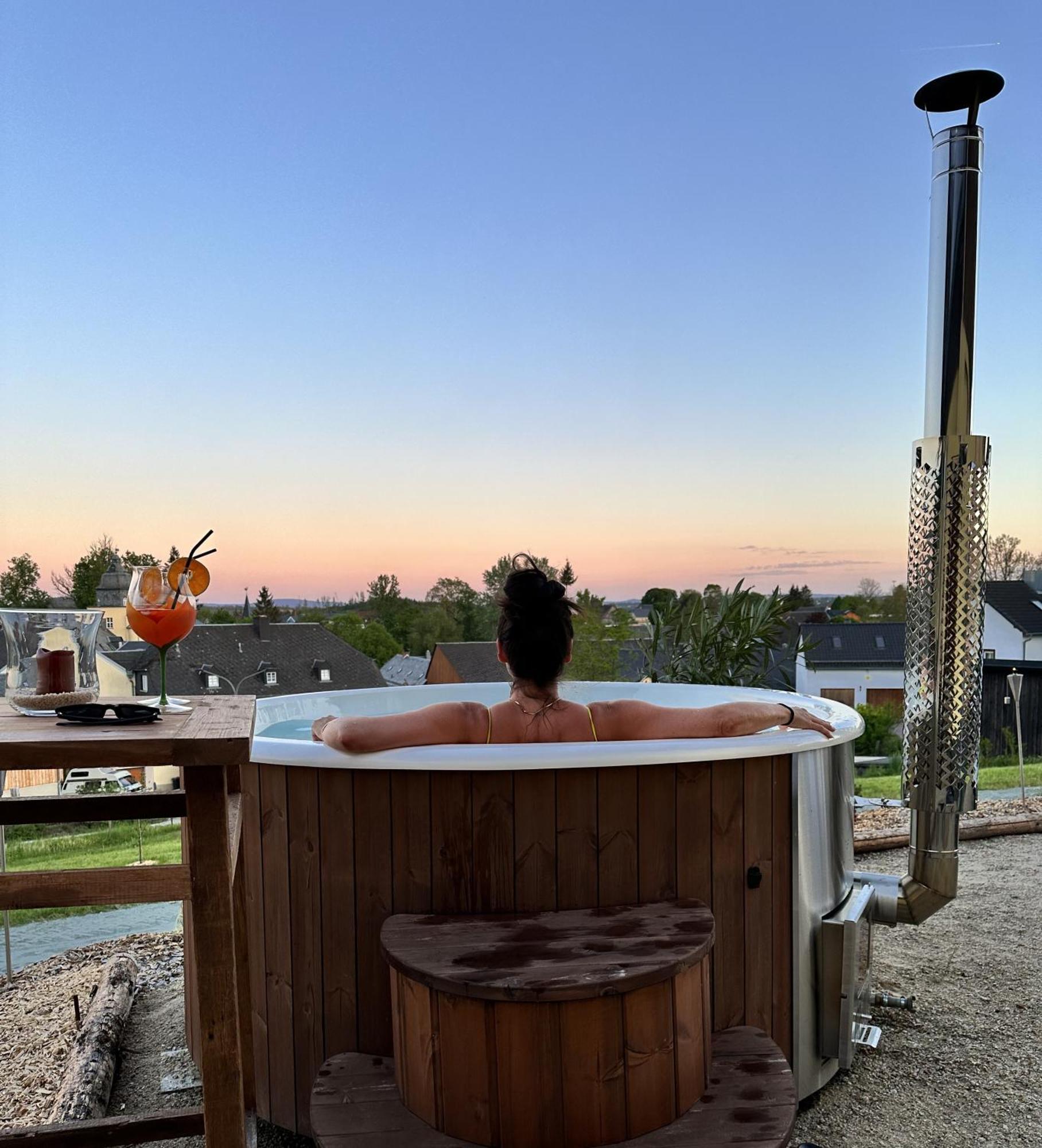 Chalet-Ferienwohnung Giebeltraum, 115 Qm, Wellness/Fitness/Sauna - Bergroedelhof Feilitzsch ภายนอก รูปภาพ