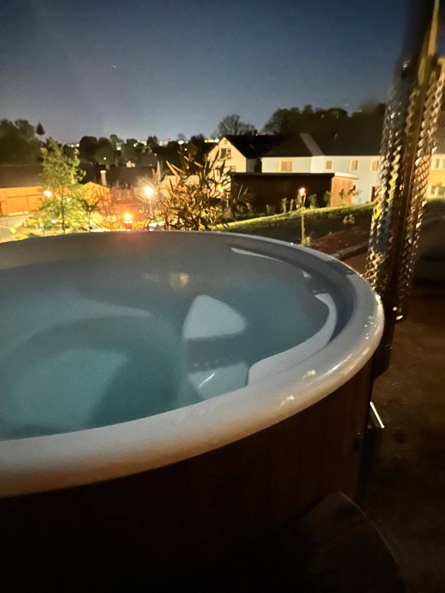 Chalet-Ferienwohnung Giebeltraum, 115 Qm, Wellness/Fitness/Sauna - Bergroedelhof Feilitzsch ภายนอก รูปภาพ